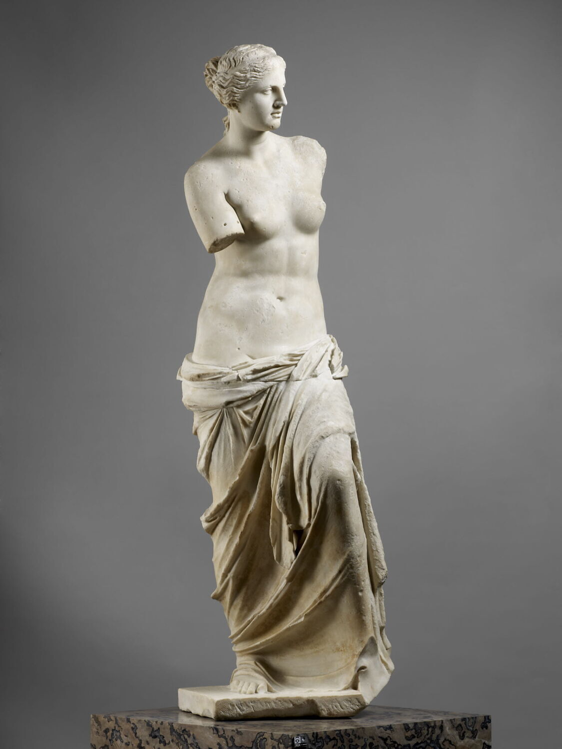 Image: Venus de Milo, 2nd century BC, Louvre Museum 