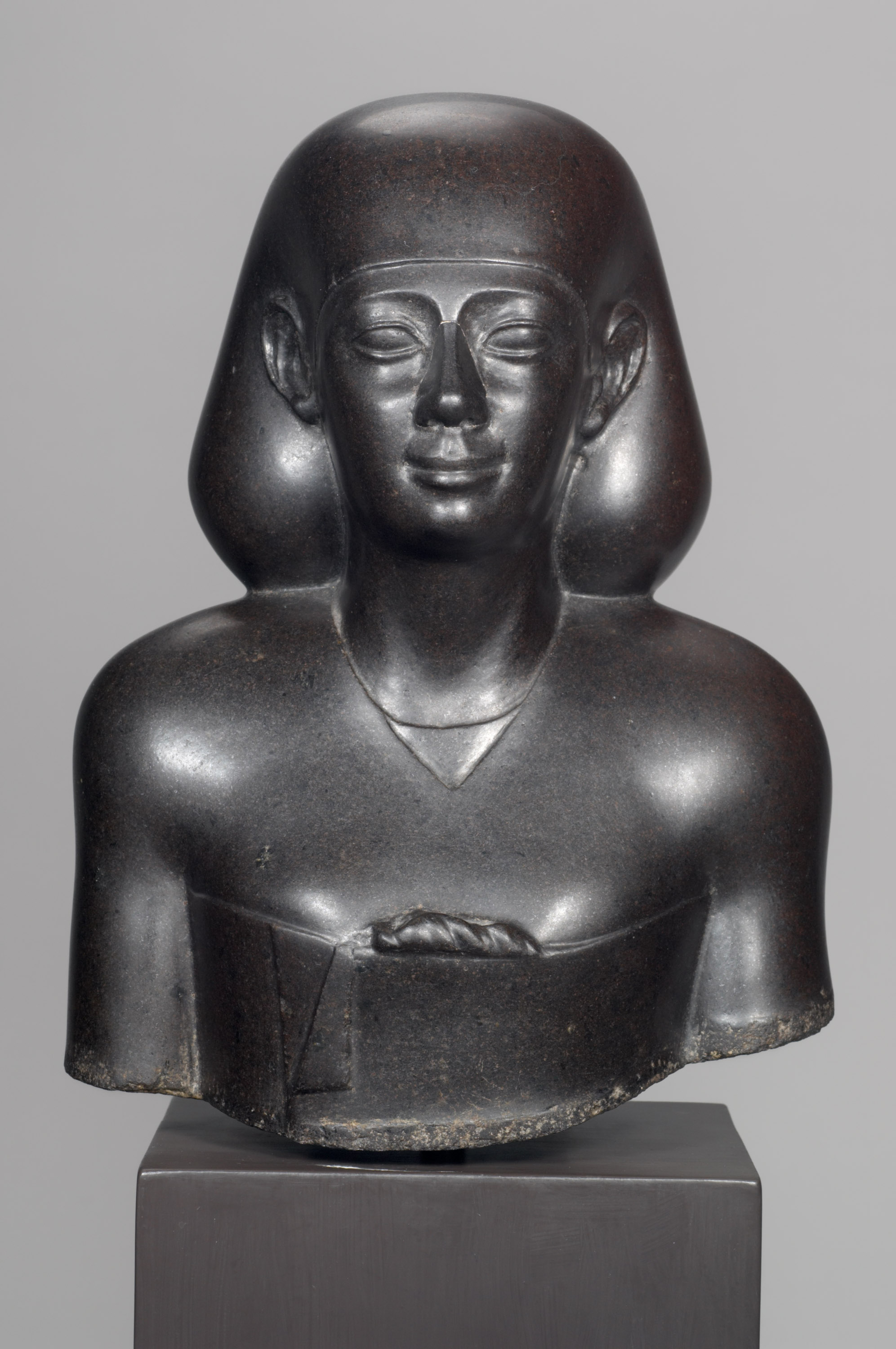 Bust of a man, presumably end of the 4th century BC, Kunsthistorisches Museum, Ägyptisch - Orientalische Sammlung