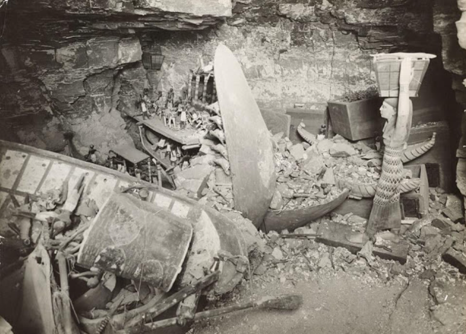 Tomb Meketre, discovered in February 1920 by the mission of the Metropolitan Museum of Art in New York led by Herbert Eustis Winlock. Image: Harry Burton